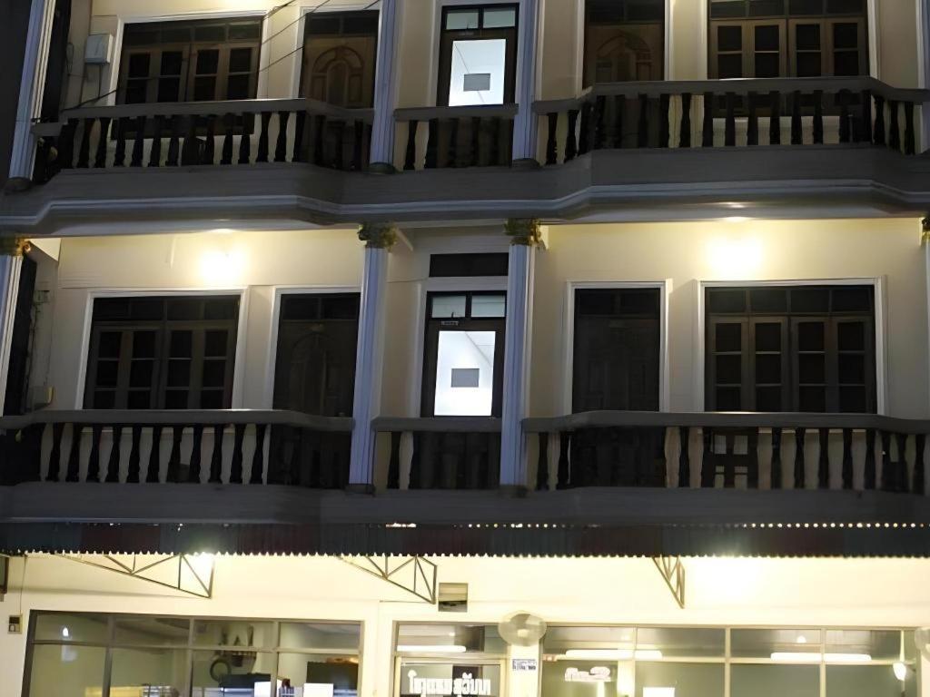 โรงแรมสุวรรณา 2 เวียงจันทน์ ภายนอก รูปภาพ