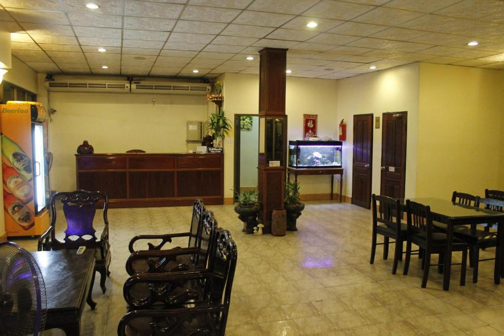 โรงแรมสุวรรณา 2 เวียงจันทน์ ภายนอก รูปภาพ